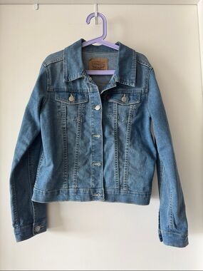 Levi’s Kids Denim Trucker Jacket Size 10–12 Youth Classic Blue Jean Jacket